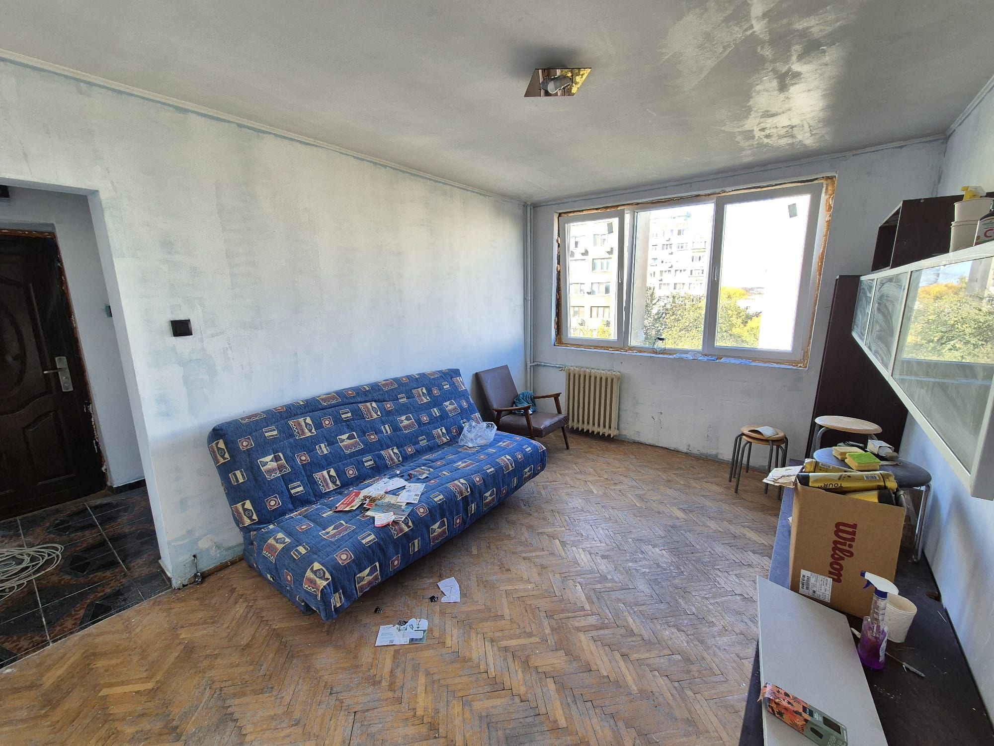 Apartament cu 4 camere  Militari  str. Apusului