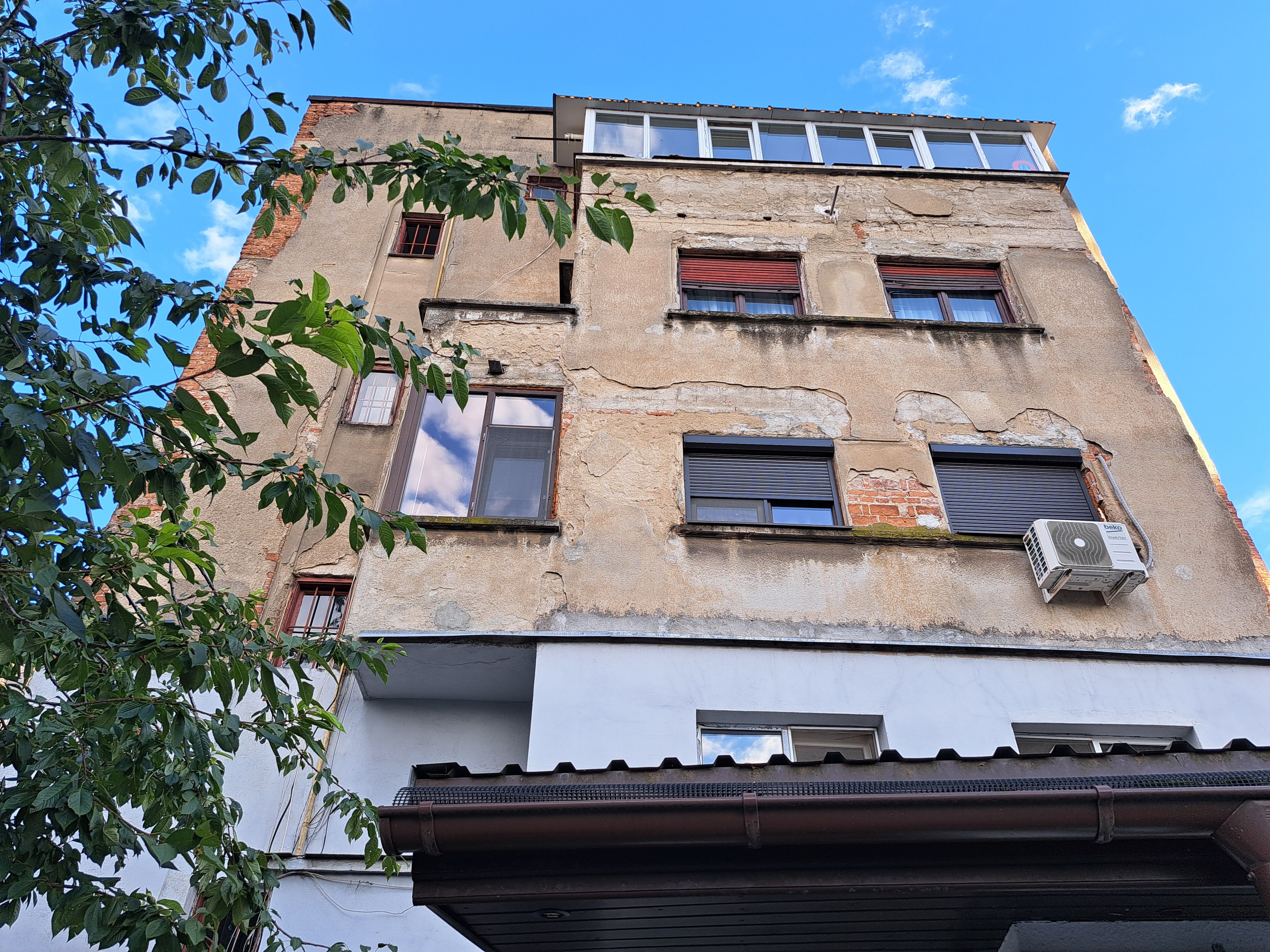 Apartament cu 4 camere  Unirii