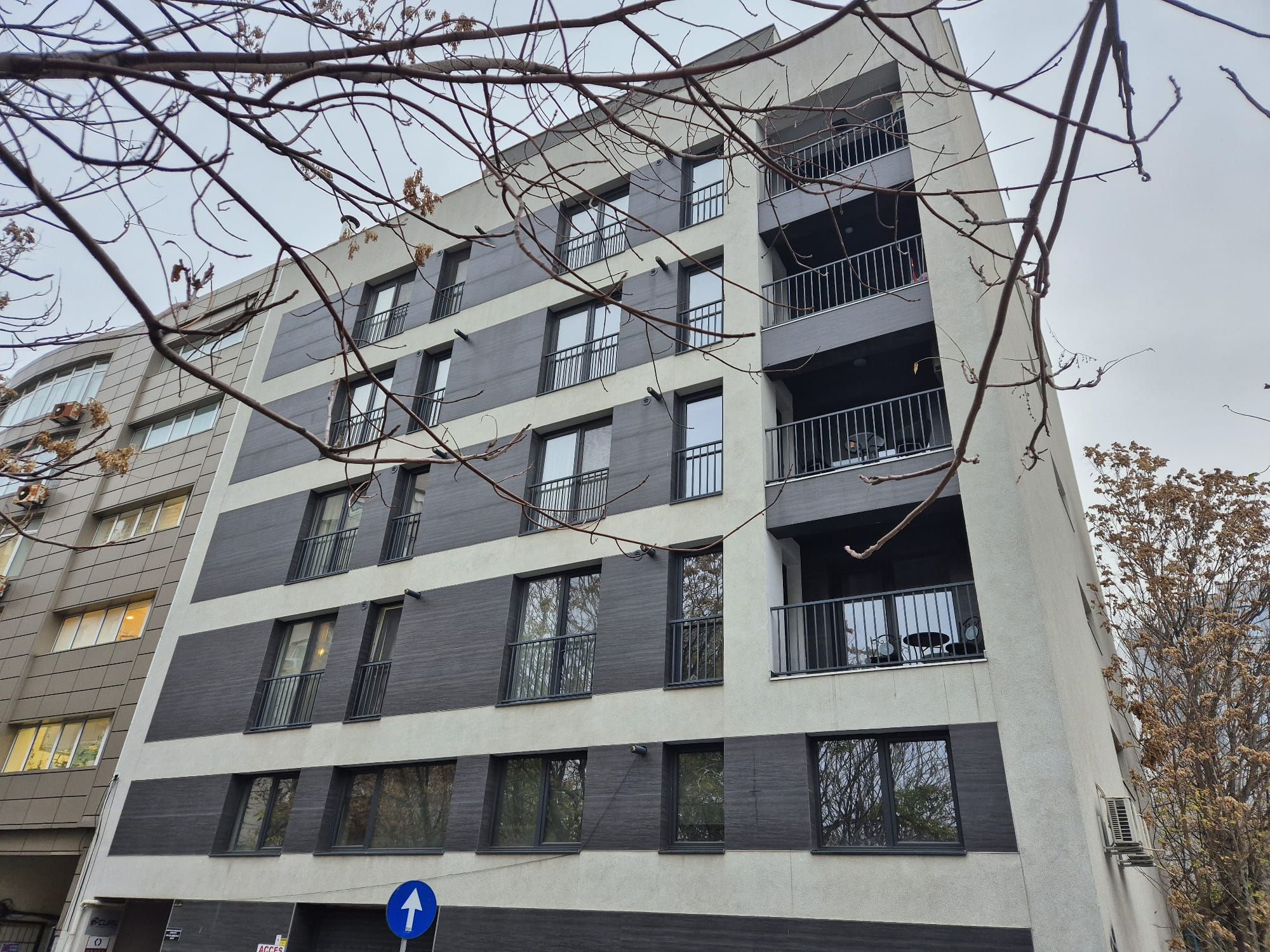 Apartament cu 2 camere bloc 2017  piata Victoriei