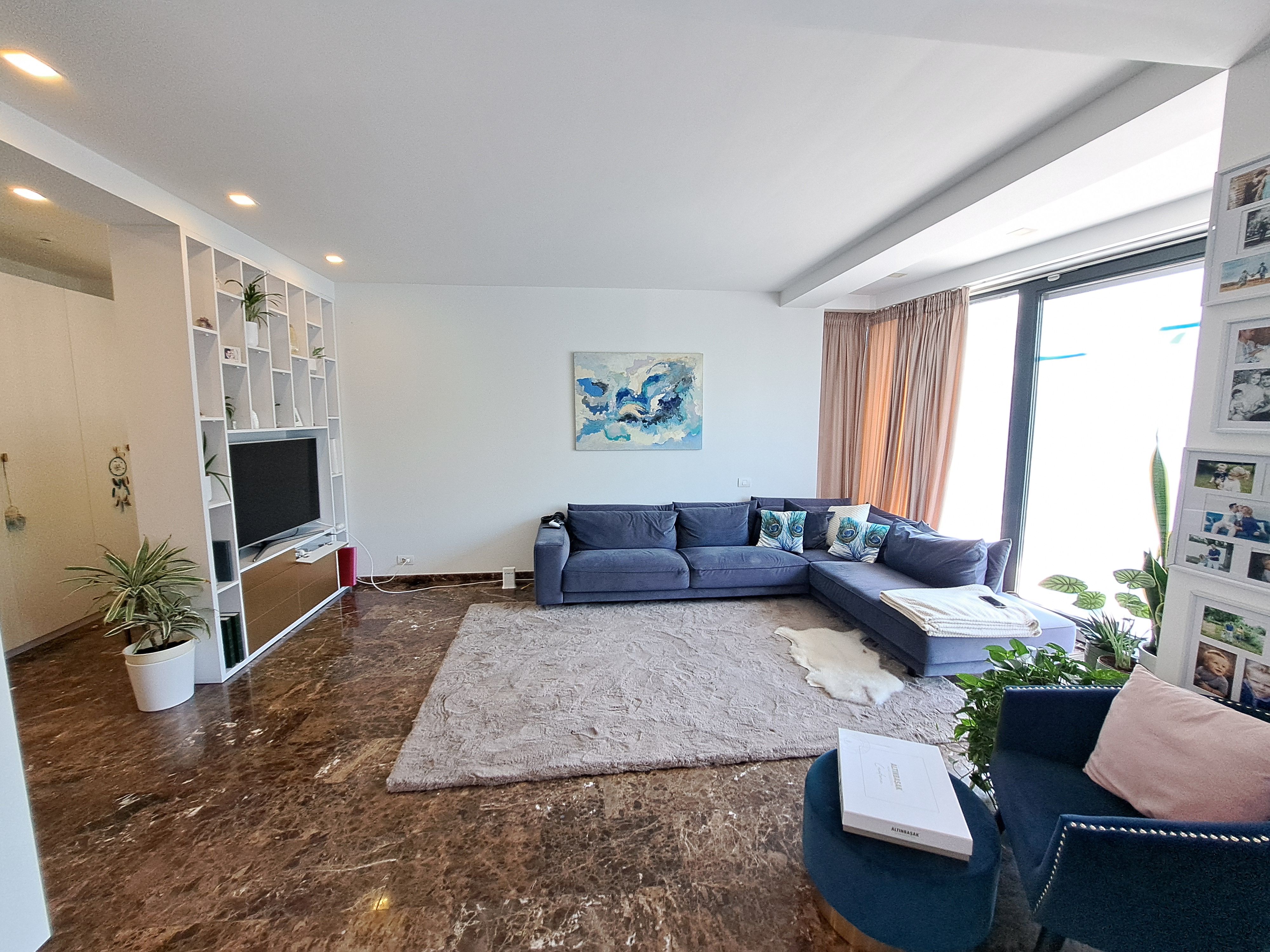 Penthouse 95,09 mp + terasa 71 mp  Madrigalului Baneasa