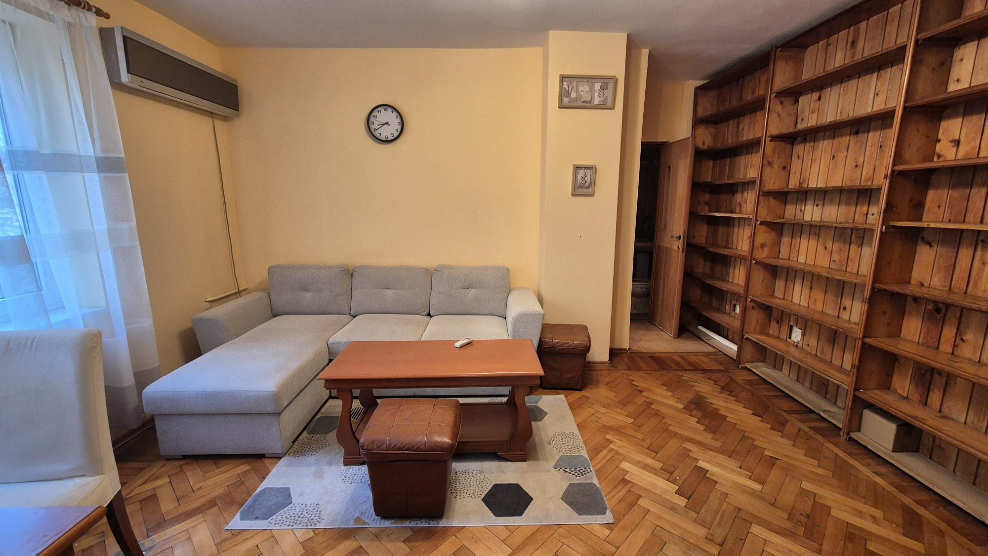 Apartament cu 2 camere  piata Romana