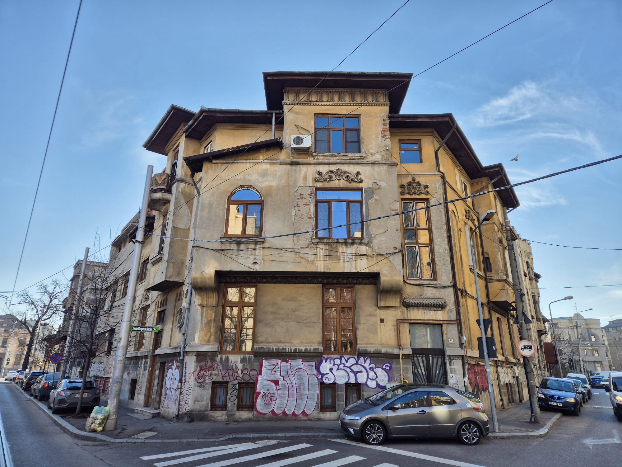 Apartament cu 2 camere  Piata Spania