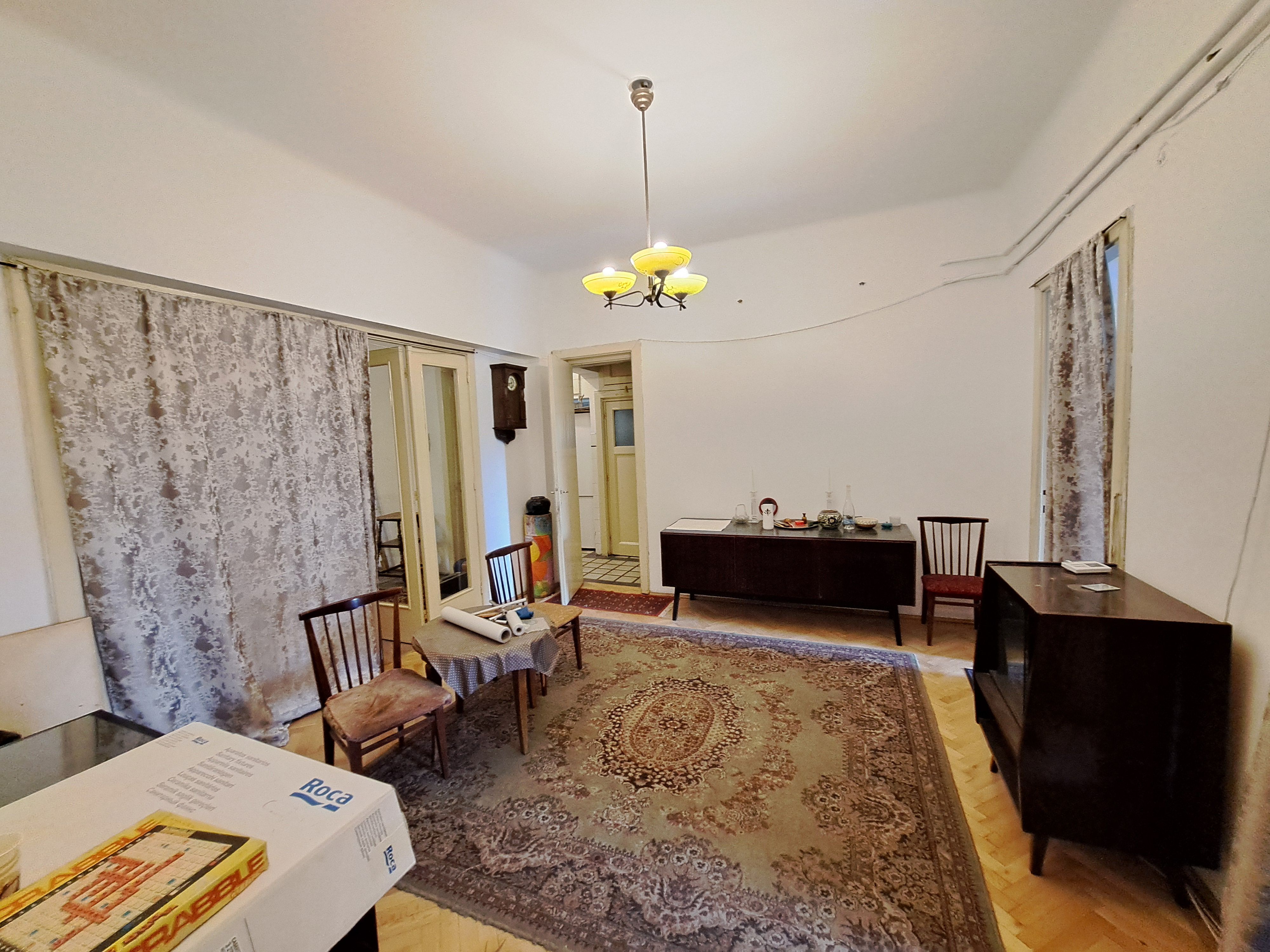 Apartament cu 4 camere 122,70 mp  Armeneasca