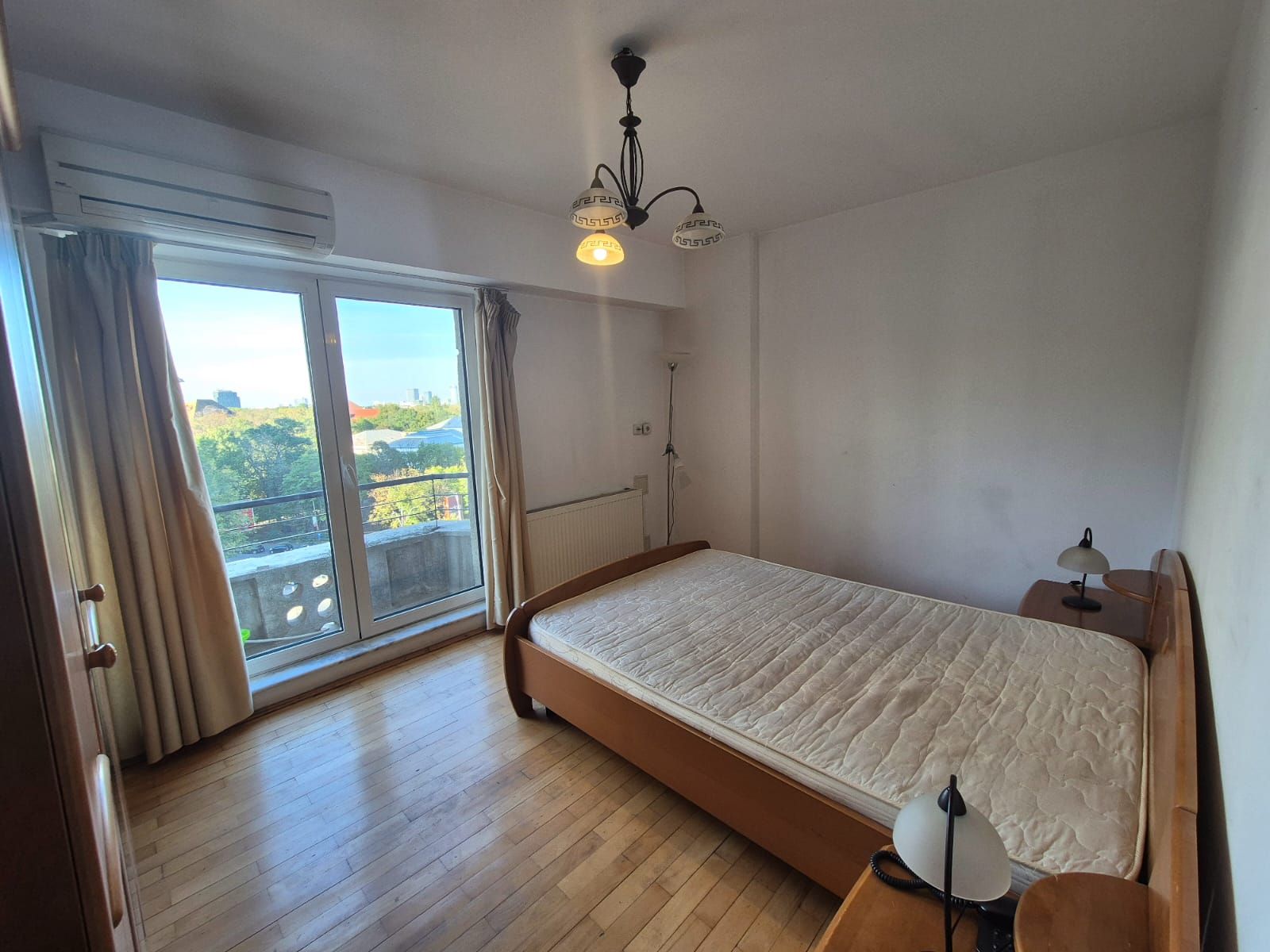 Apartament cu 2 camere 60,93 mp  piata Victoriei