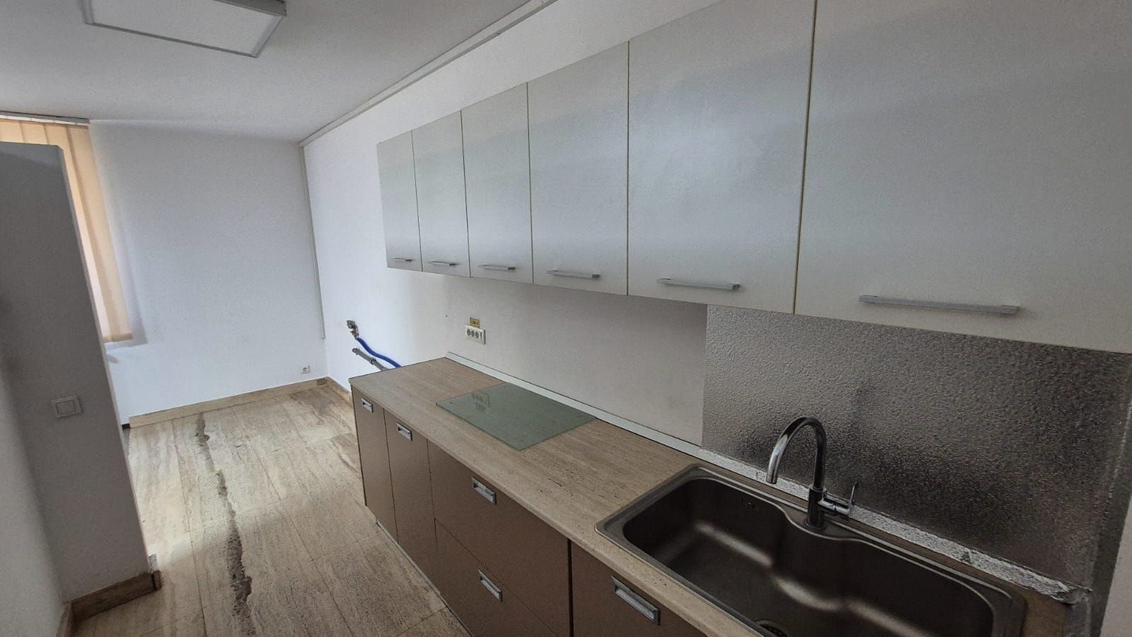 Apartament cu 2 camere 95 mp + loc de parcare  Stirbei Voda