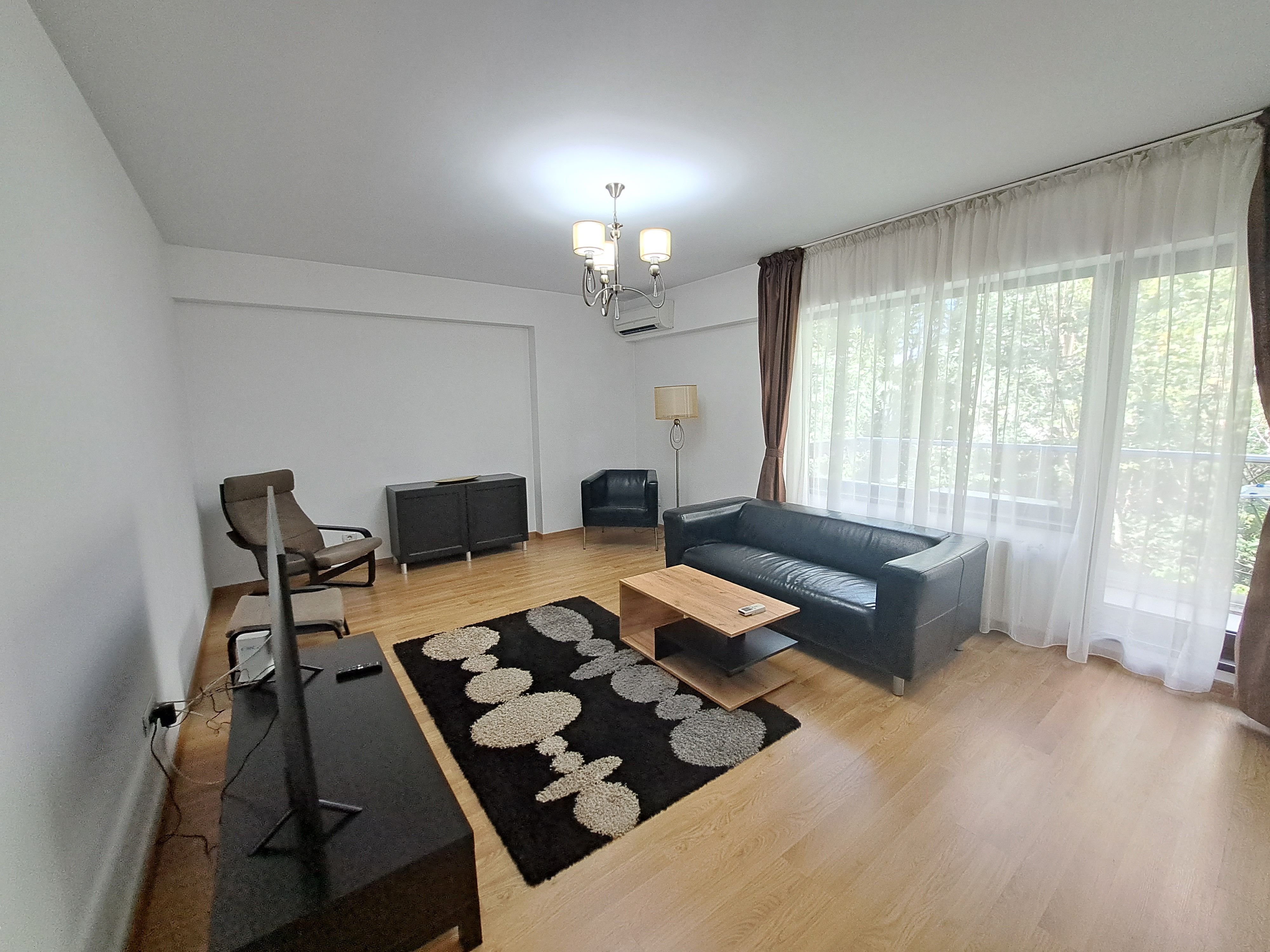 Apartament cu 2 camere 68 mp + loc de parcare subteran  Aviatiei