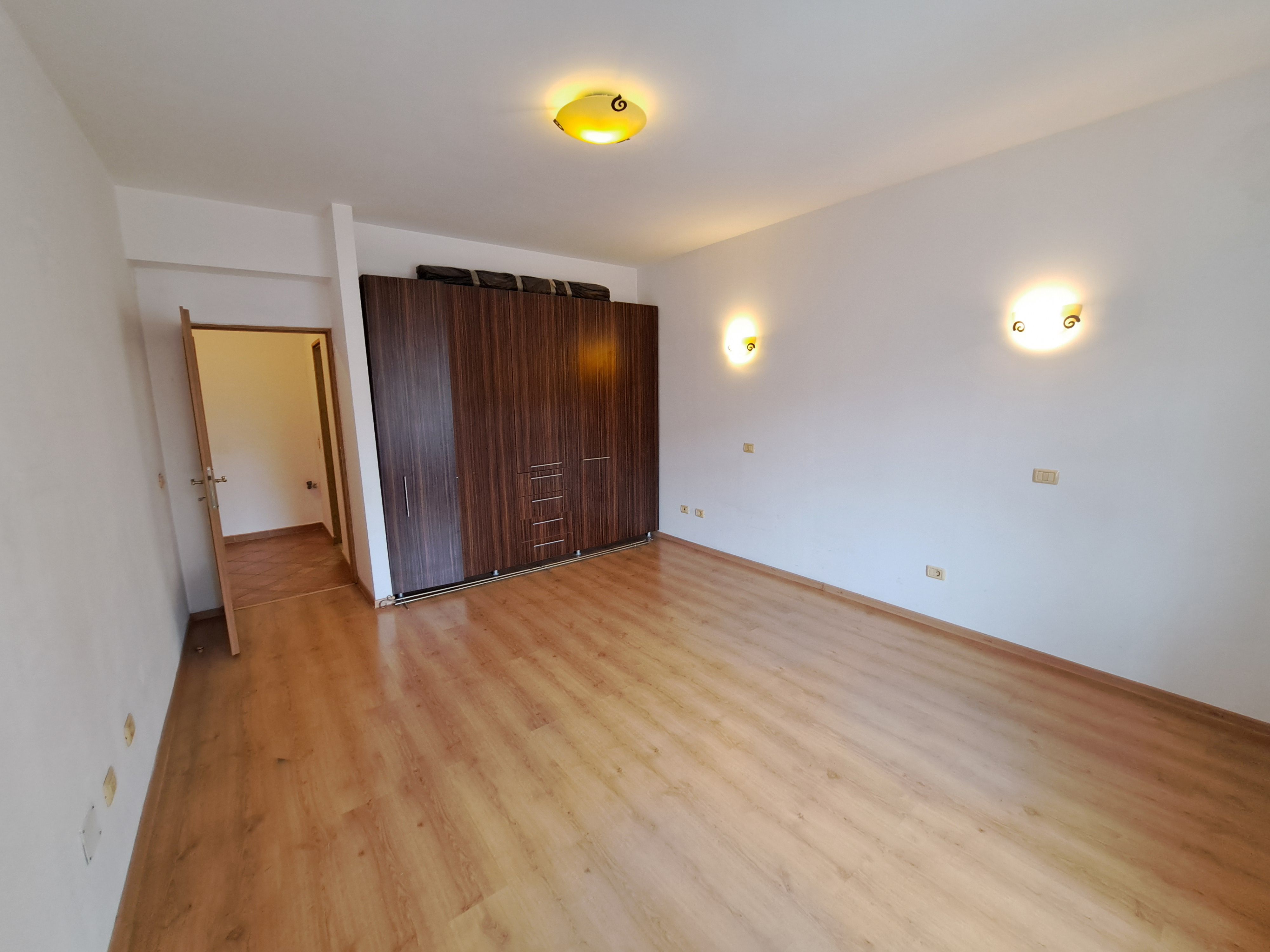Apartament cu 2 camere 85,86 mp  bd. Unirii  piata Alba Iulia