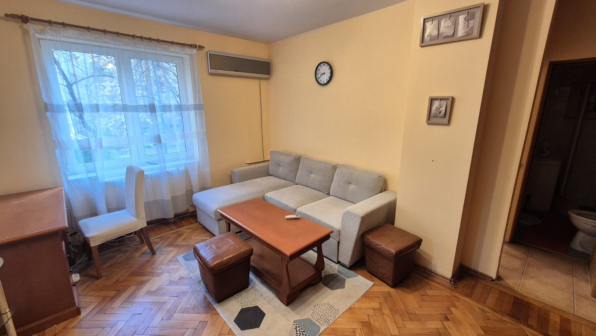 apartament cu 2 camere - piata romana Bucuresti